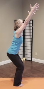 Utkatasana (Chair Pose)